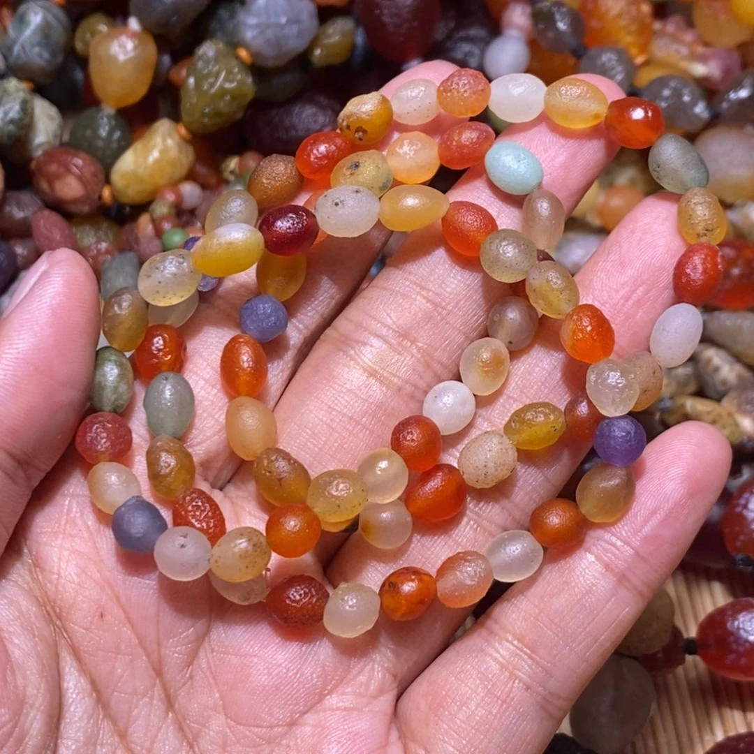 微***雨阿拉善天然戈壁石