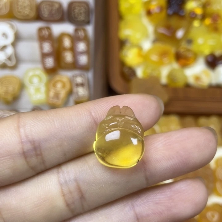 吊坠橄榄核龙猫89