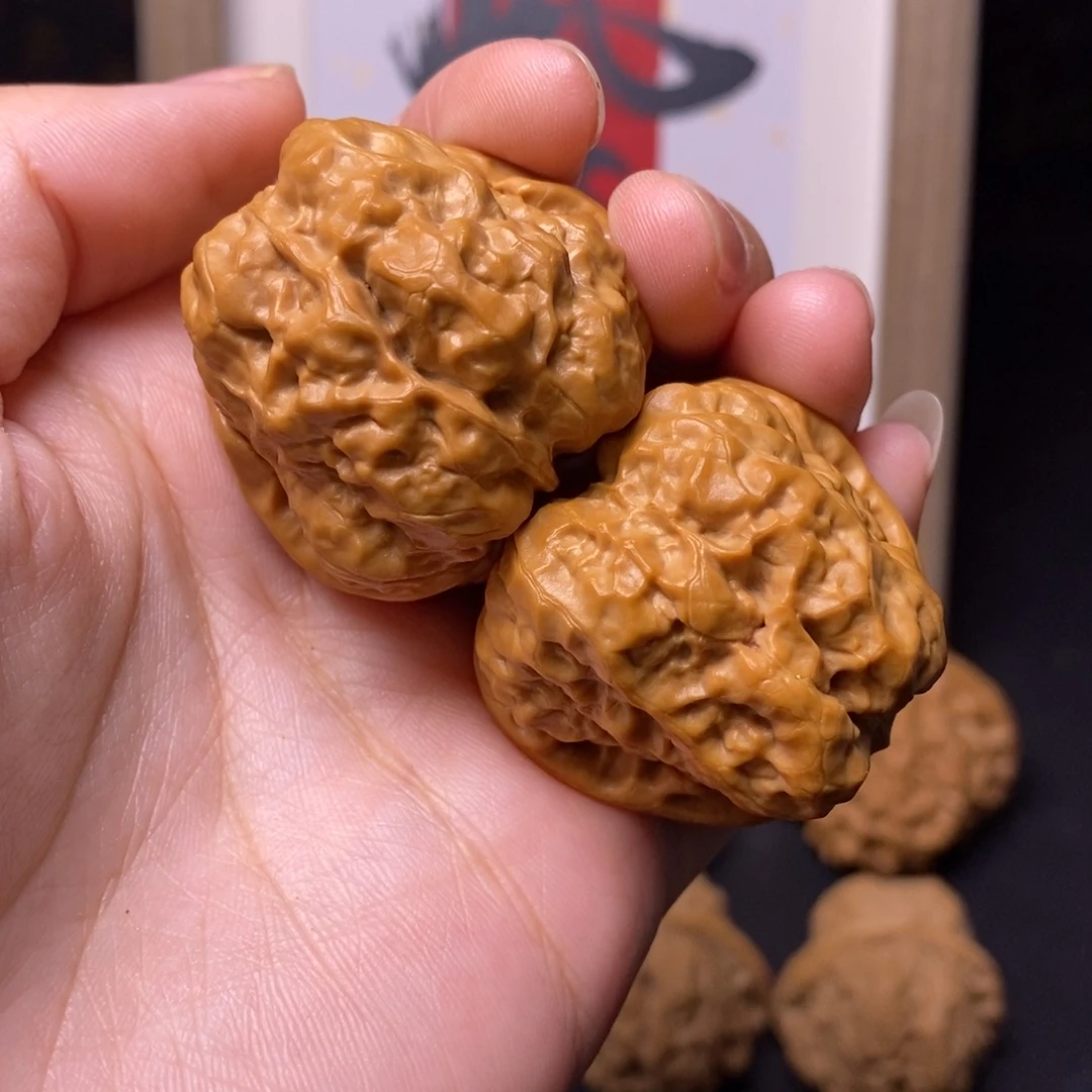 余***好文玩核桃吊坠蛤蟆38