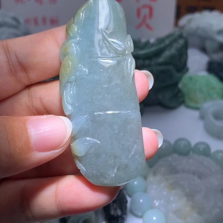 翡翠未镶嵌颈饰保真天然A货翡翠