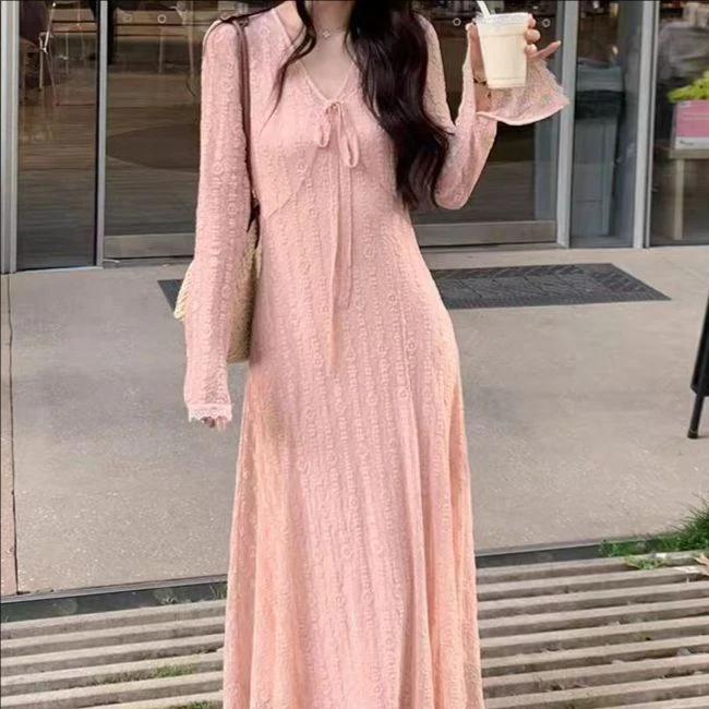 【岩心】大码女装300斤胖MM时尚百搭休闲风纯色显瘦温柔风连衣裙870