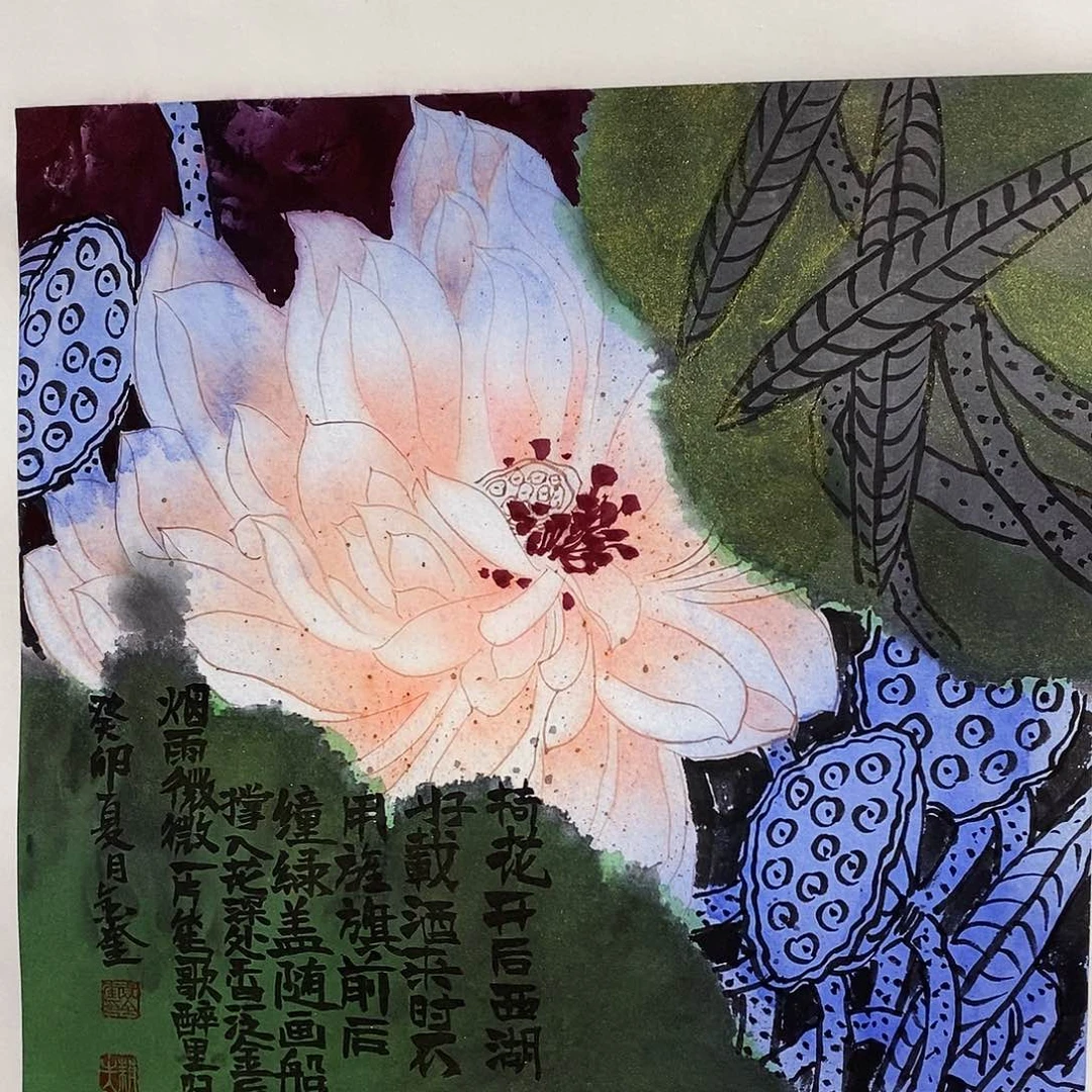 国画南湖大道等处交通便捷