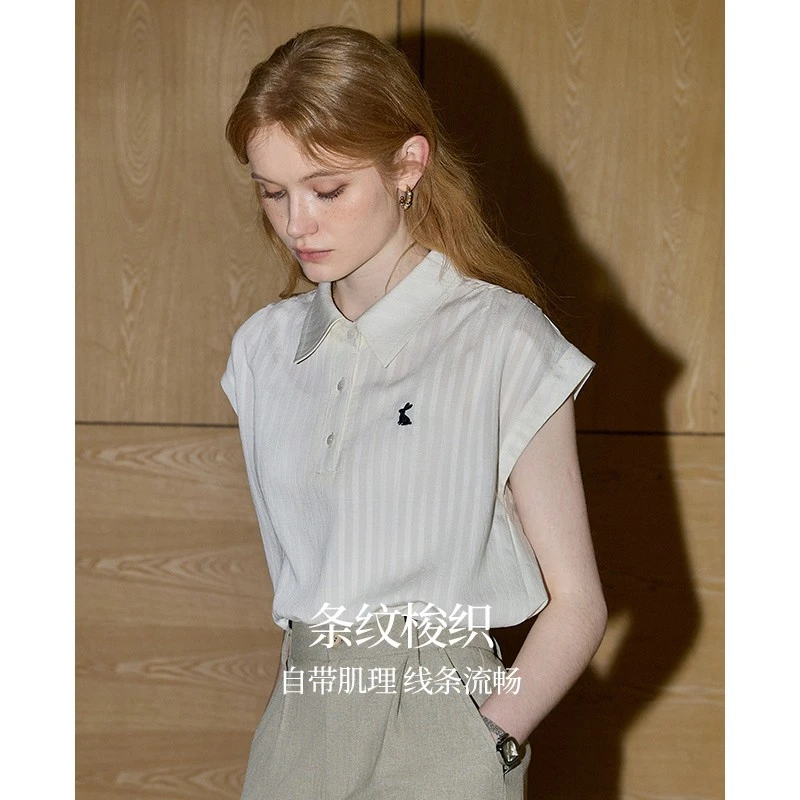 极简主义复古polo领无袖衬衫女2025年夏新款百搭刺绣上衣