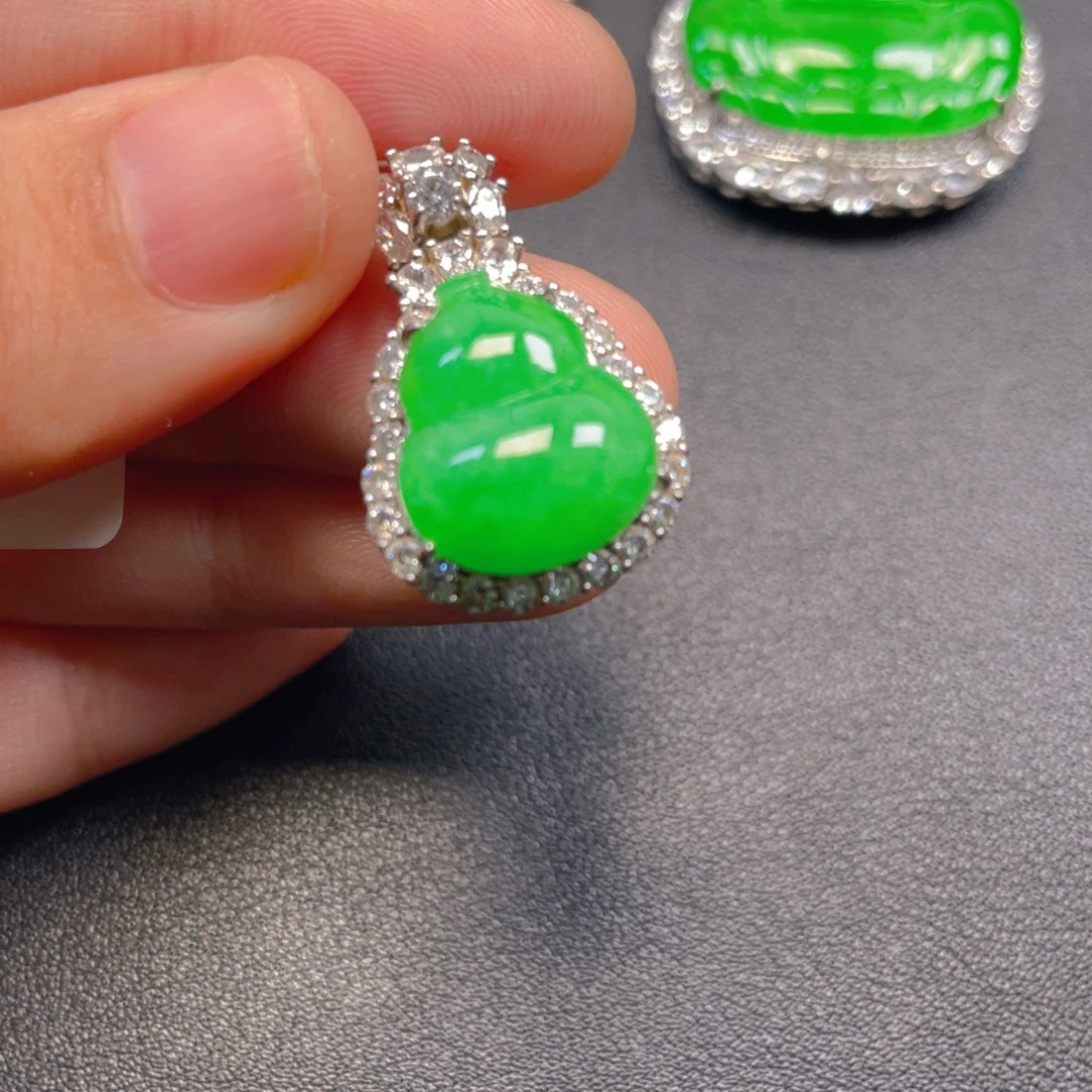 吊坠(不含链)银S925镶嵌翡翠