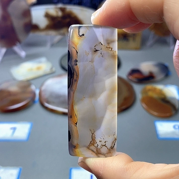 玛瑙/玉髓未镶嵌珠宝半成品