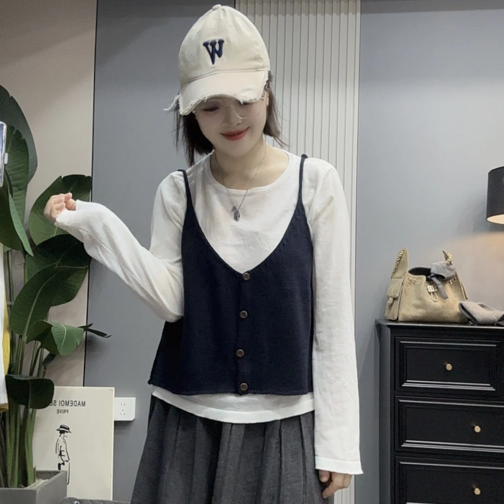 双双韩版休闲风设计感长袖真两件女秋季新款简约吊带背心穿搭上衣