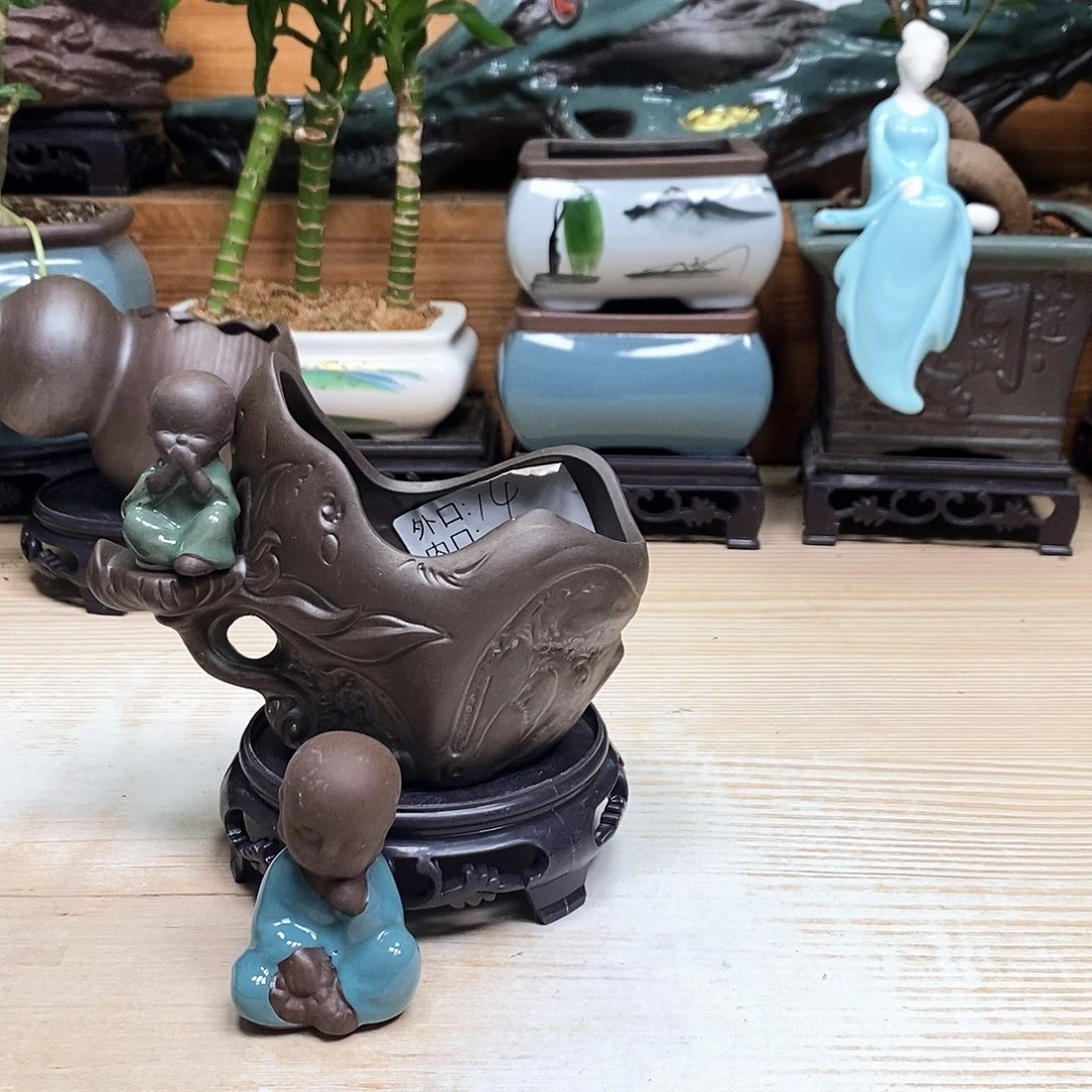 无花朵陶瓷艺术作品欣赏