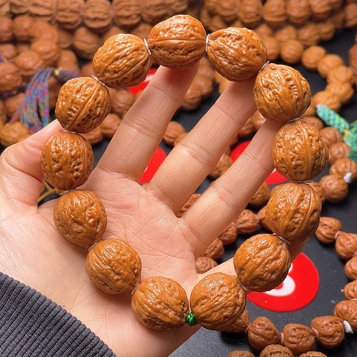 文玩核桃吊坠密纹小枣