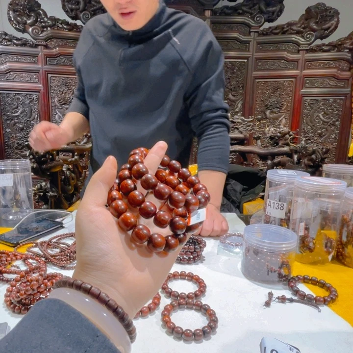 檀香紫檀（小叶紫檀）1314满星顶泥玉化拆房老料261号