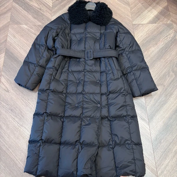 【轻奢】年货款进口皮草羊毛领90白鸭绒长款方块羽绒服