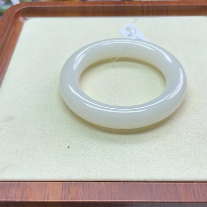 未镶嵌石英岩玉珠宝奇石折*猫