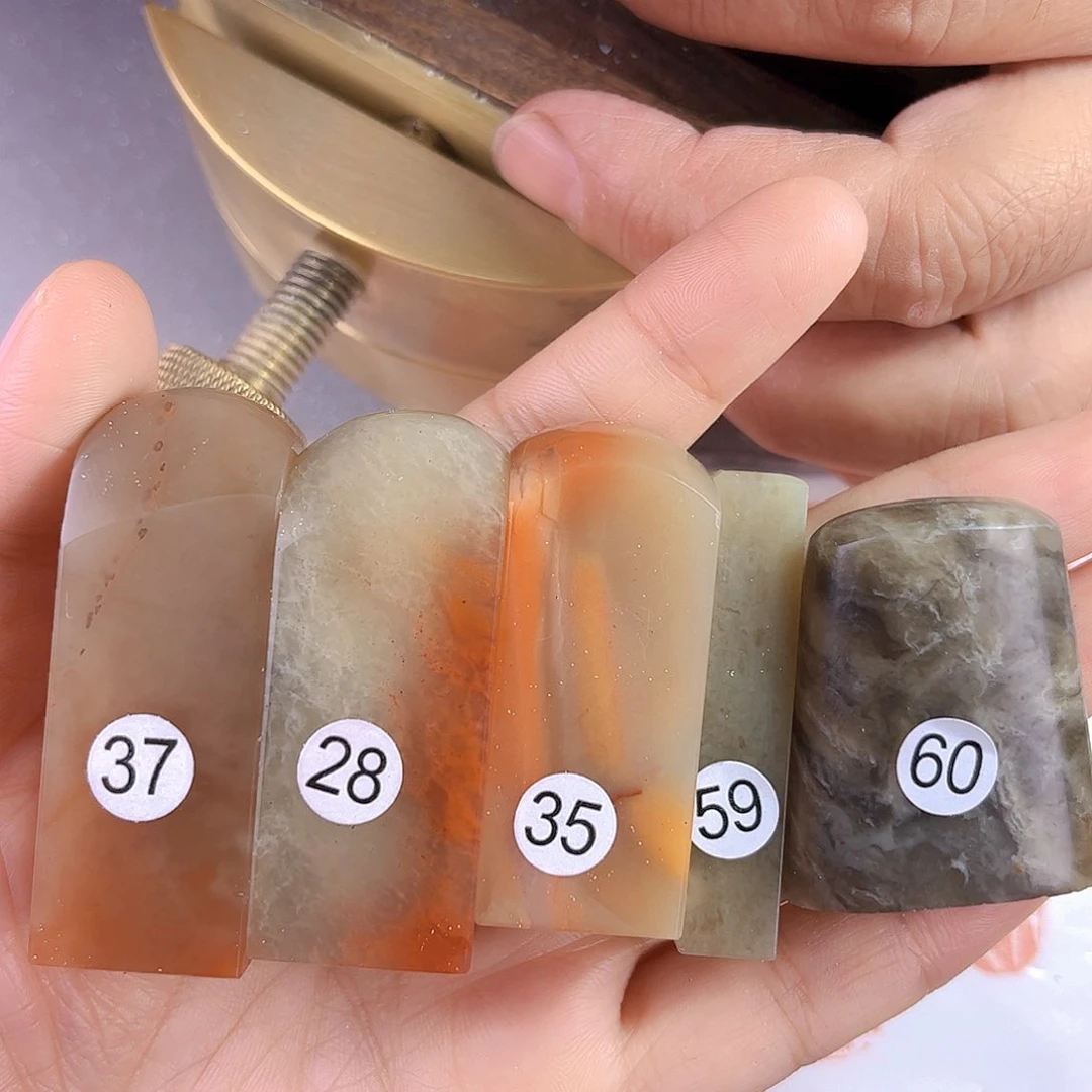 昌化石印石运****！37+28+35+59+60号一套