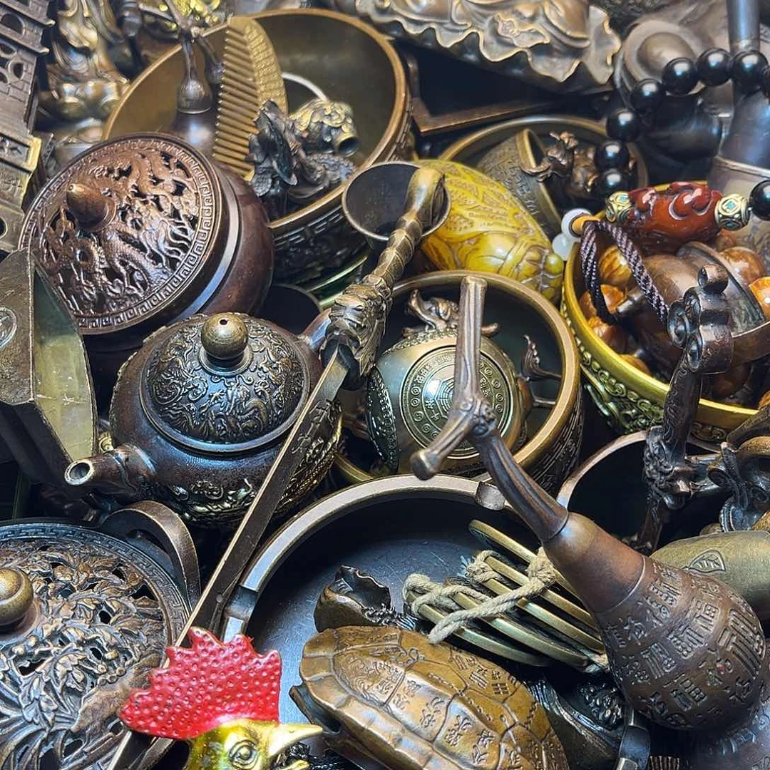 精美铜器工艺品等