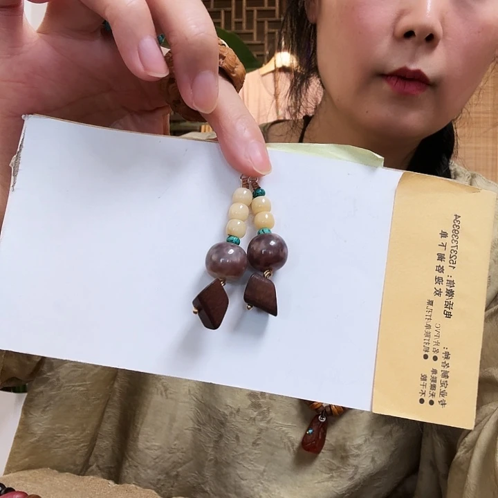 半壁江山耳环一对