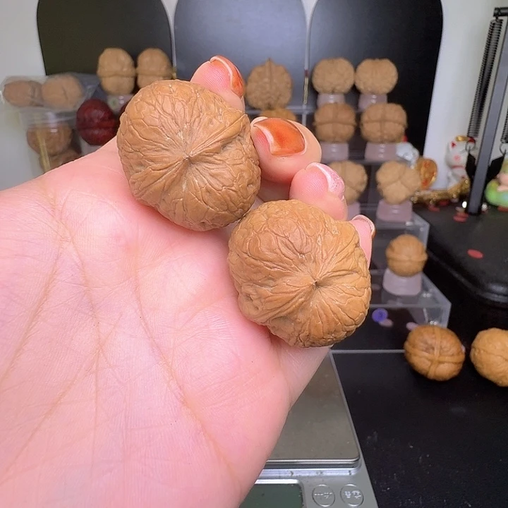 文玩核桃把件17号车34尺寸铁锤妹妹