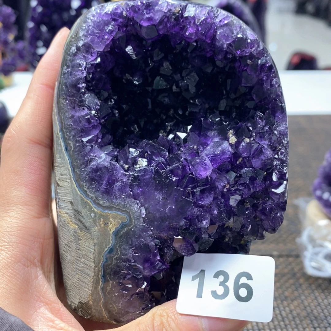 未镶嵌紫晶大型摆件（非配饰）