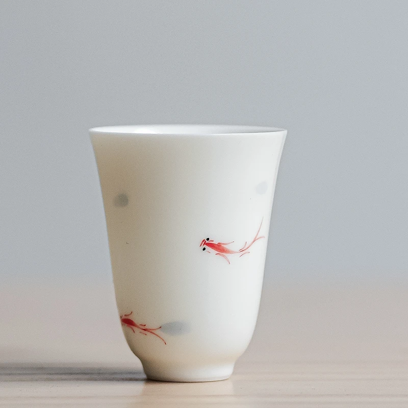 羊脂玉白瓷手绘小鱼闻香杯功夫茶具主人杯家用品茗杯釉下彩喝茶杯