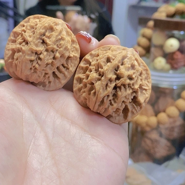 【闪购商品】文玩核桃把件鸭*山41老款狮子头