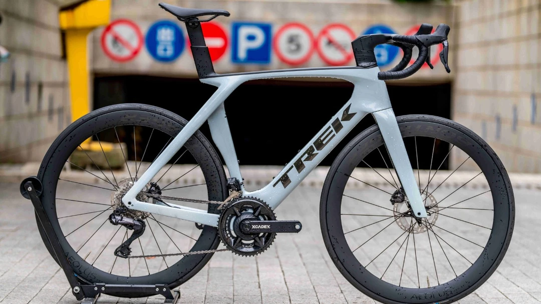 Trek崔克七代Madone马东sl7碳纤维破风公路车58码适合183-191左右