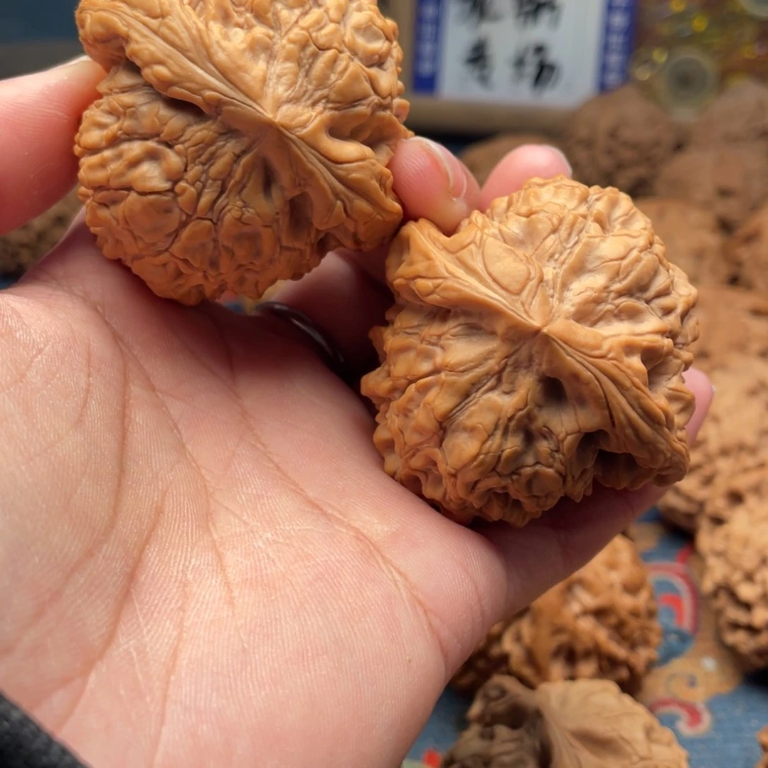 把件文玩核桃L****龙鼎49