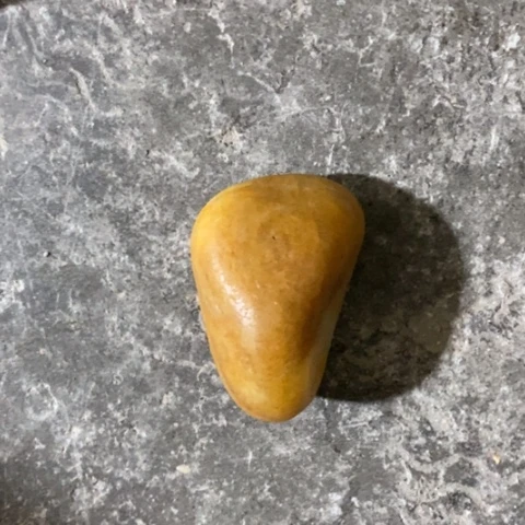 未镶嵌和田玉（糖玉）挂件