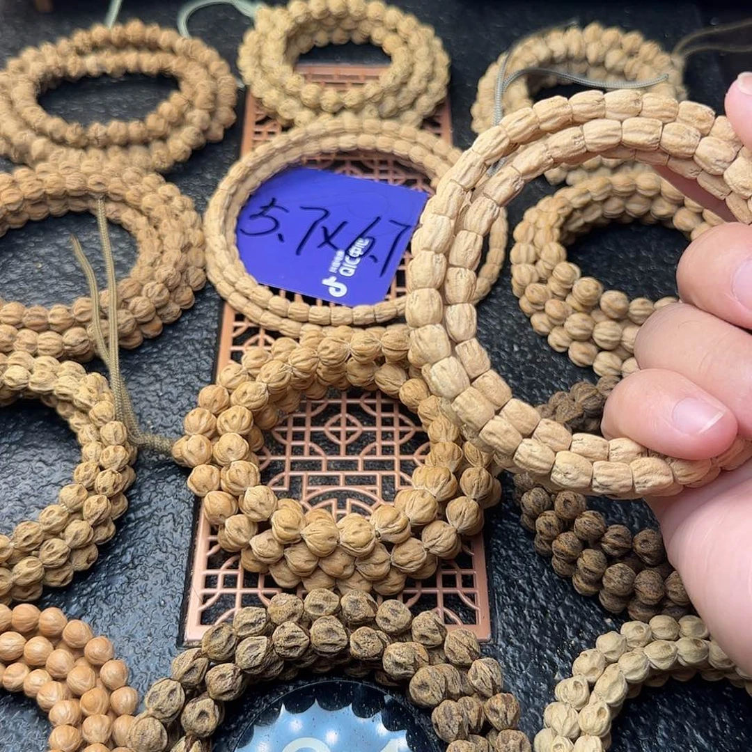 B***丁柏香籽/百香籽吊坠