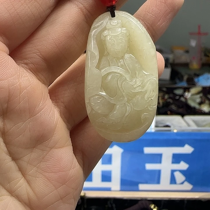 颈饰未镶嵌和田玉