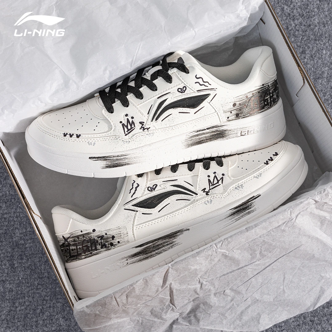【定制板鞋】李宁月临潮流涂鸦男款板鞋新品黑白时尚透气百搭休闲鞋