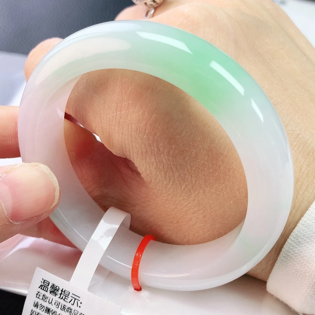 未镶嵌手镯翡翠52+轮胎