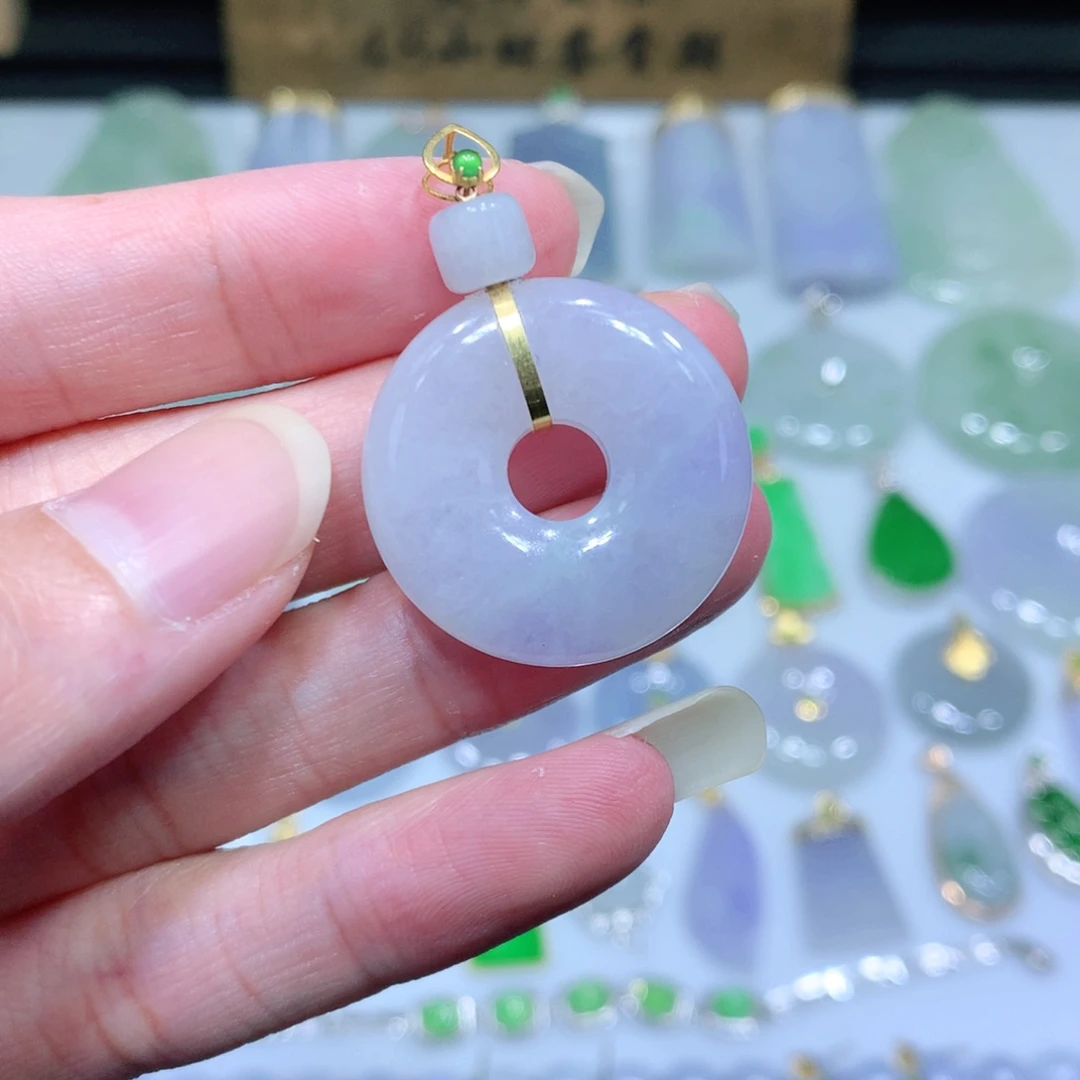 翡翠吊坠(不含链)18K金镶嵌