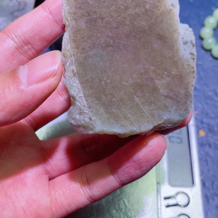 和田玉未镶嵌珠宝半成品