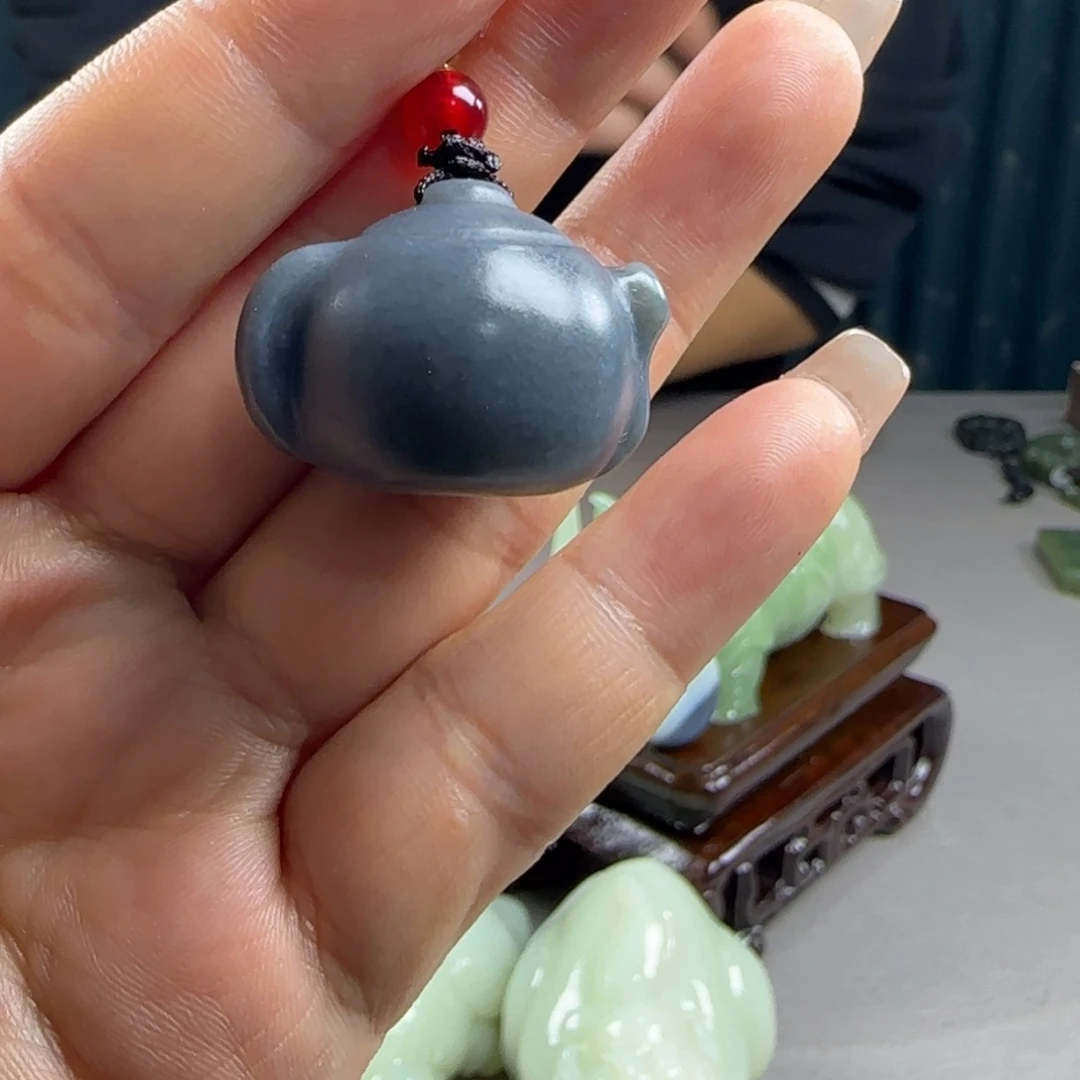 和田玉未镶嵌吊坠(不含链)