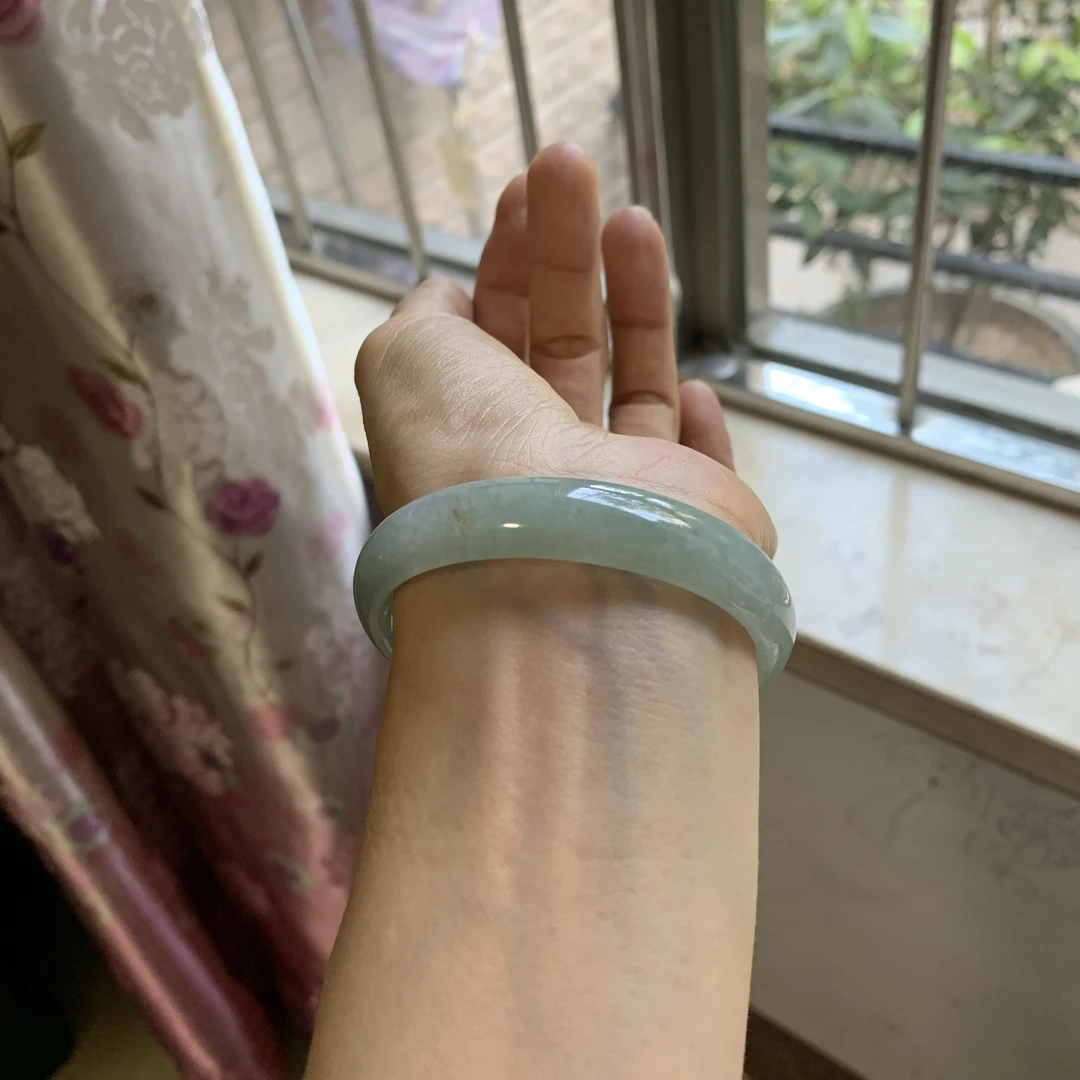 53.9圈贵妃短径47正圈51-52可带天然翡翠A货手镯睛绿起光通透洒金