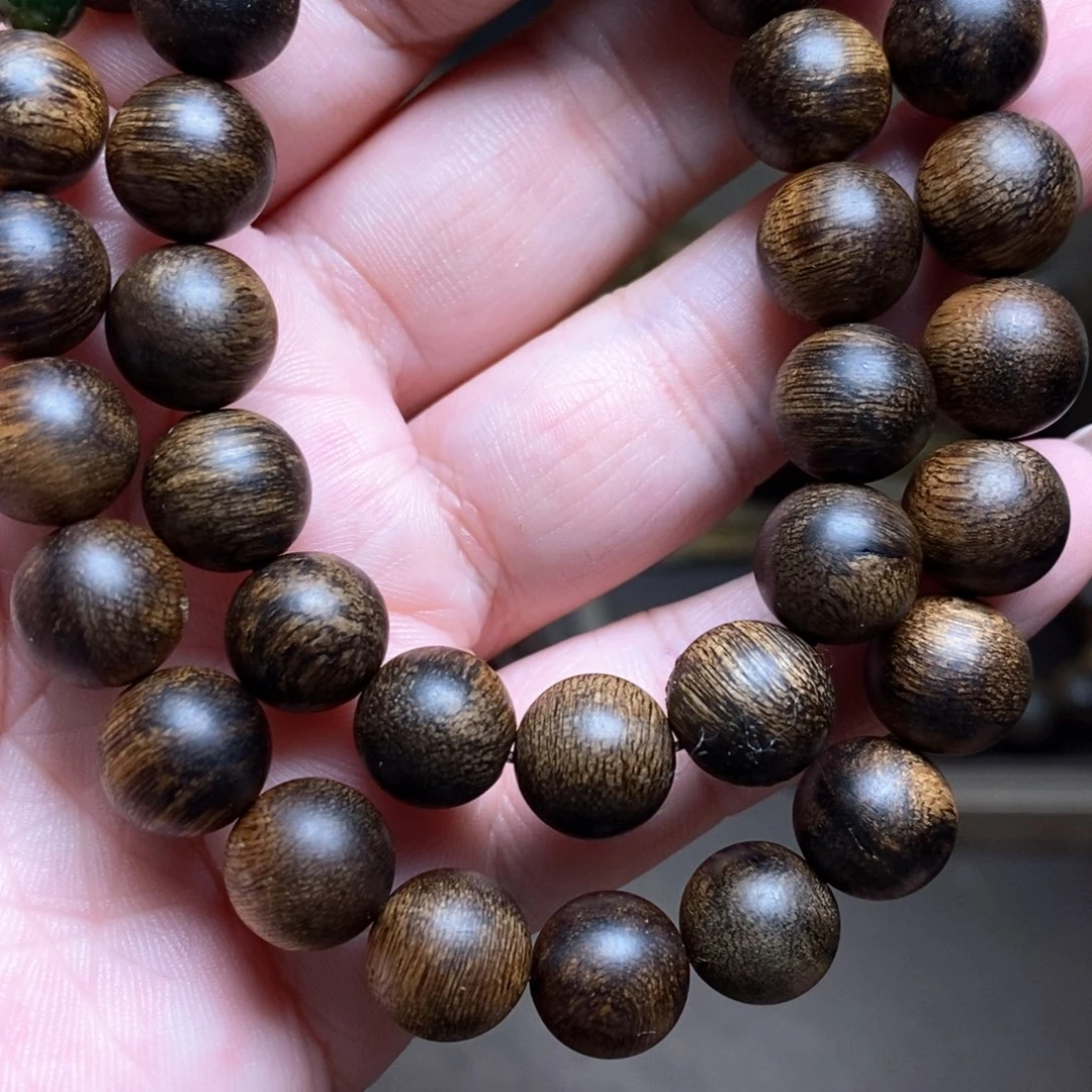 沉香手串富森红土瘤疤1.0➕白棋沉香木雕