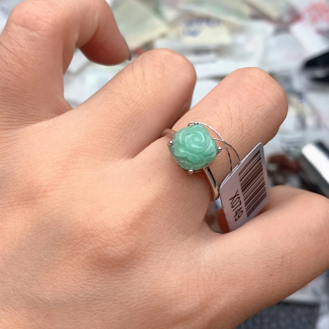 翡翠银S925镶嵌挂件….