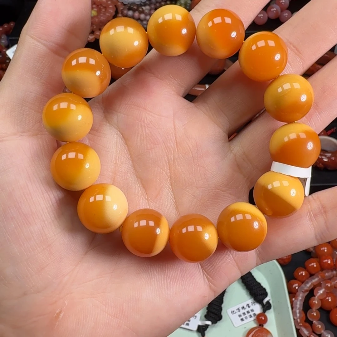 j***a未镶嵌手串15石英质玉（缅黄）