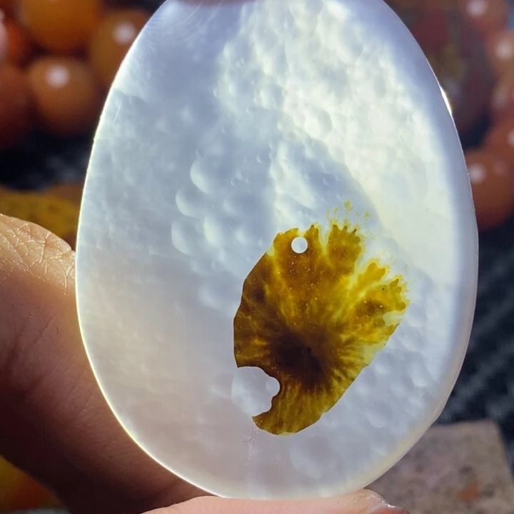 玛瑙/玉髓颈饰未镶嵌