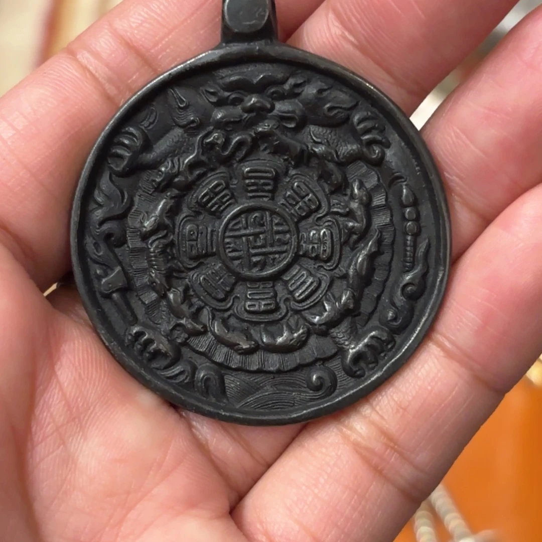 涛***球铜星月菩提吊坠项链