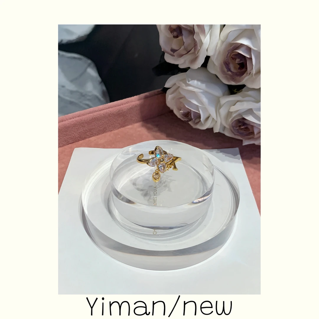 铜合金合成锆石戒指 老花重工字母吊坠开口戒指MZ3829