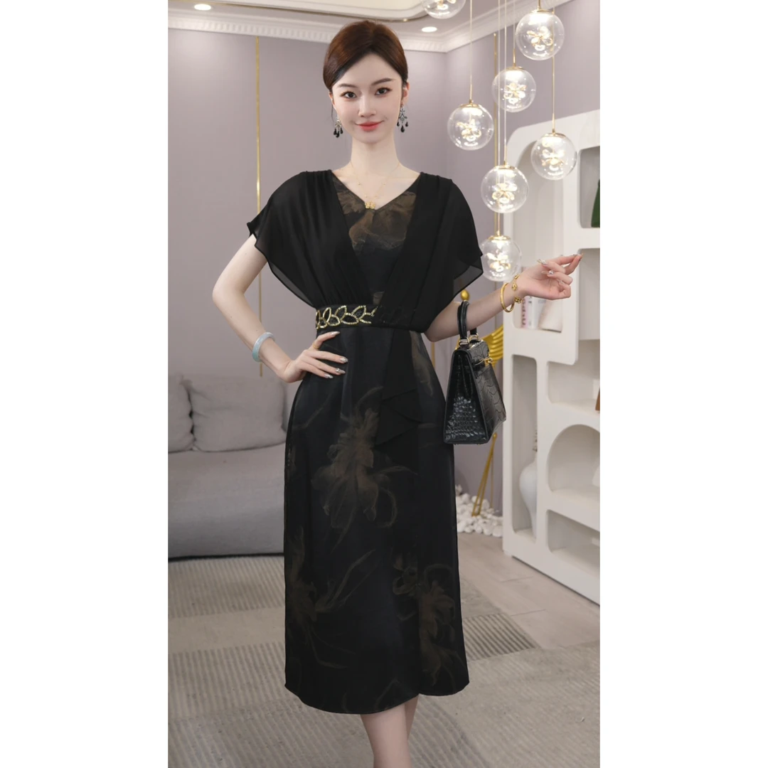 唐熹2026夏季新款【DD9004】轻奢百褶不规则设计感气质时尚连衣裙