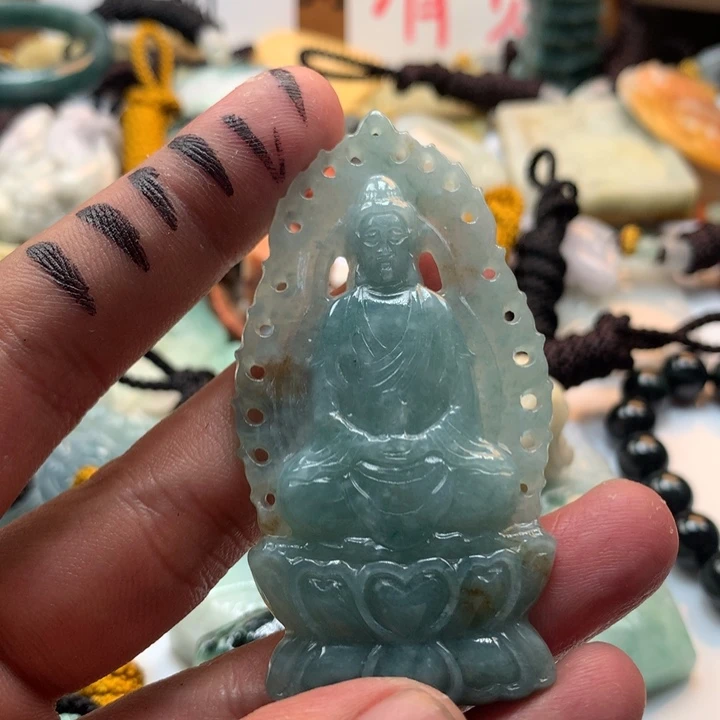 翡翠未镶嵌颈饰保真天然a货翡翠