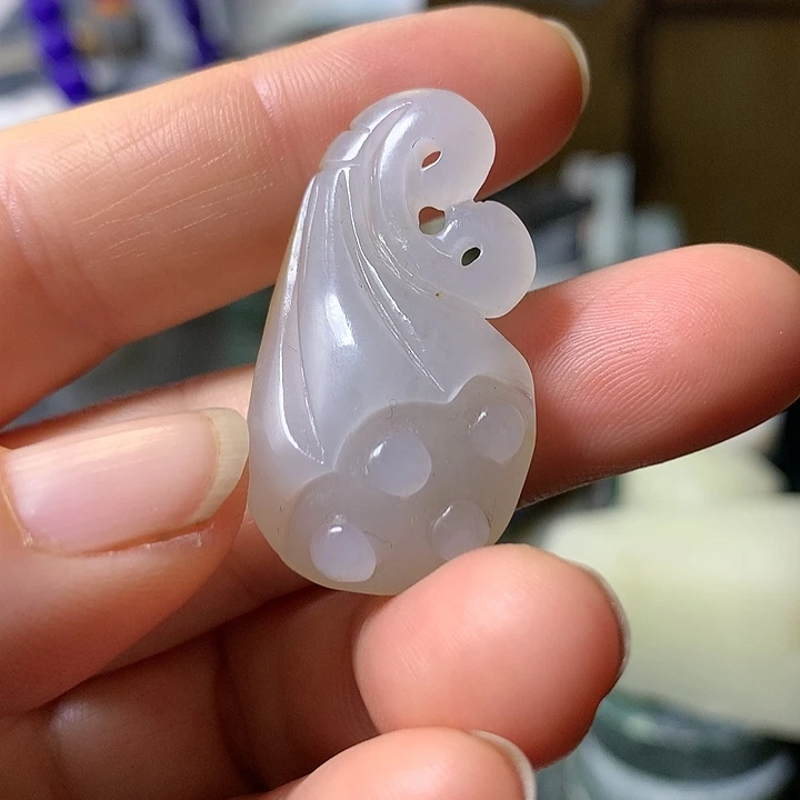 颈饰未镶嵌和田玉（糖玉）