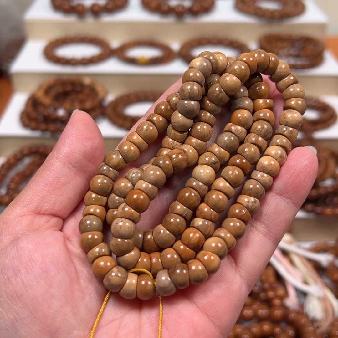 库克手串0.8楼兰小肠