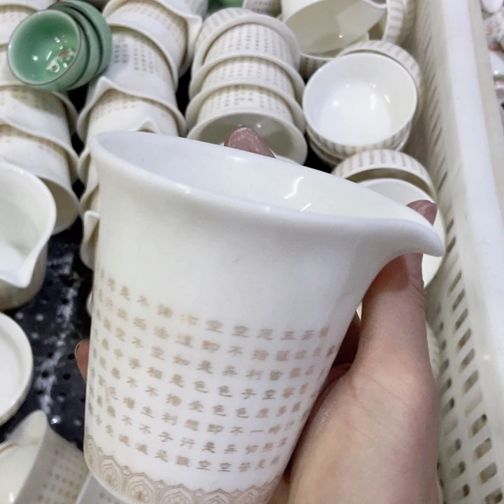 茶具微瑕，介意勿拍