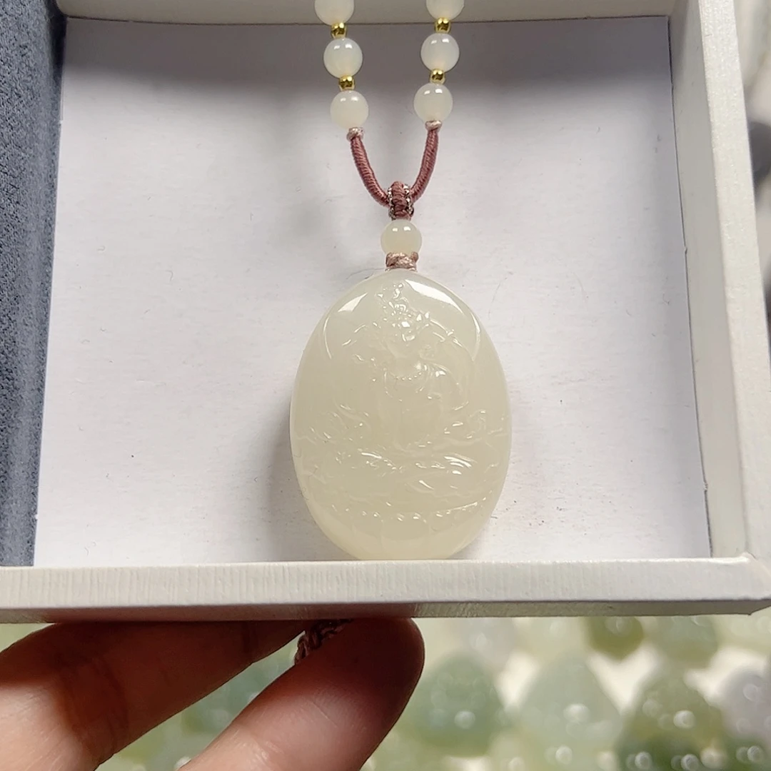 颈饰未镶嵌和田玉