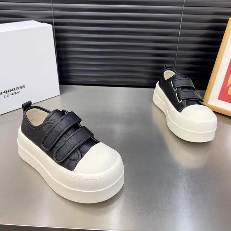 小白鞋女2025早春新款魔术贴百搭时尚厚底单鞋增高圆头猪皮橡胶底