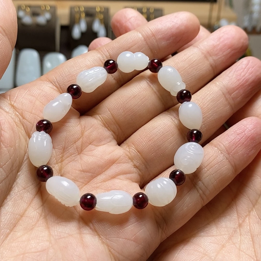 和田玉挂件未镶嵌双*