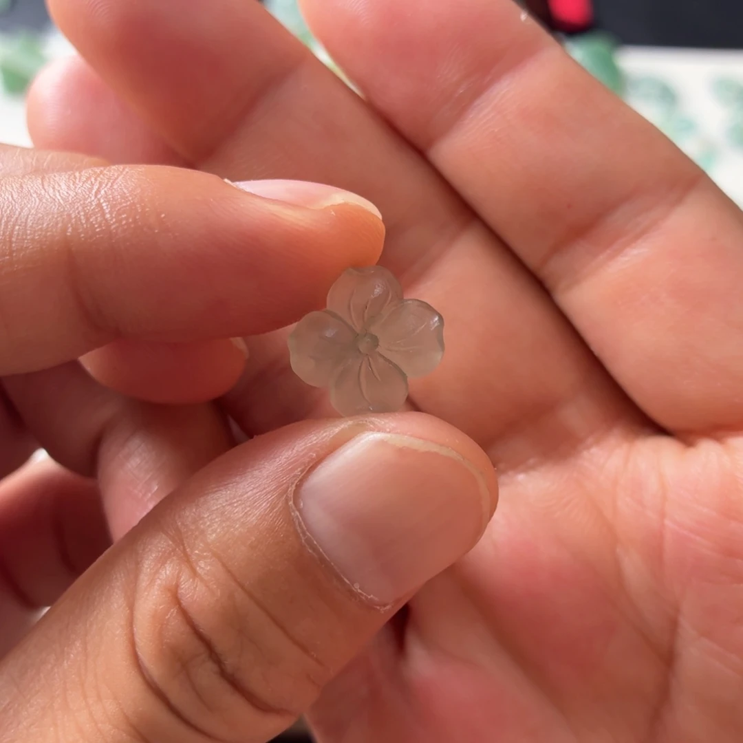 未镶嵌定制翡翠花花