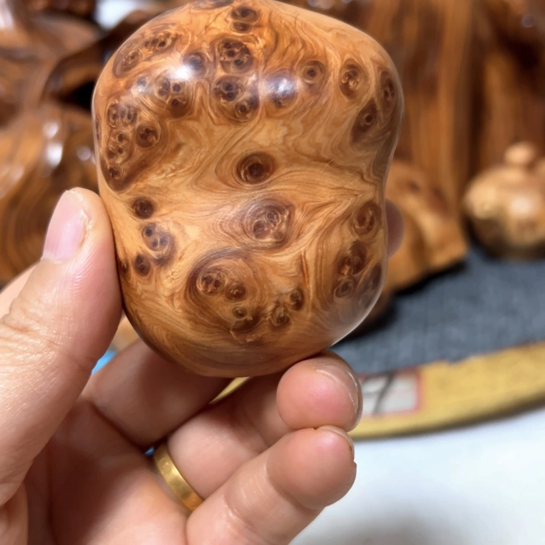 柏木?**?随行摆件手把件