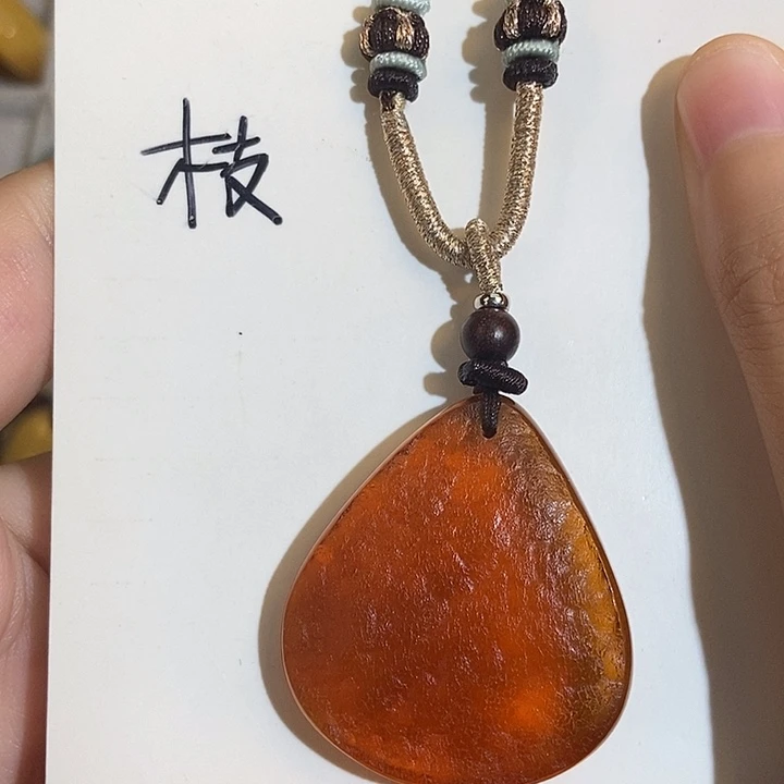 定制琥珀未镶嵌琥珀